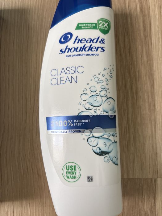 head and shoulders shampoo