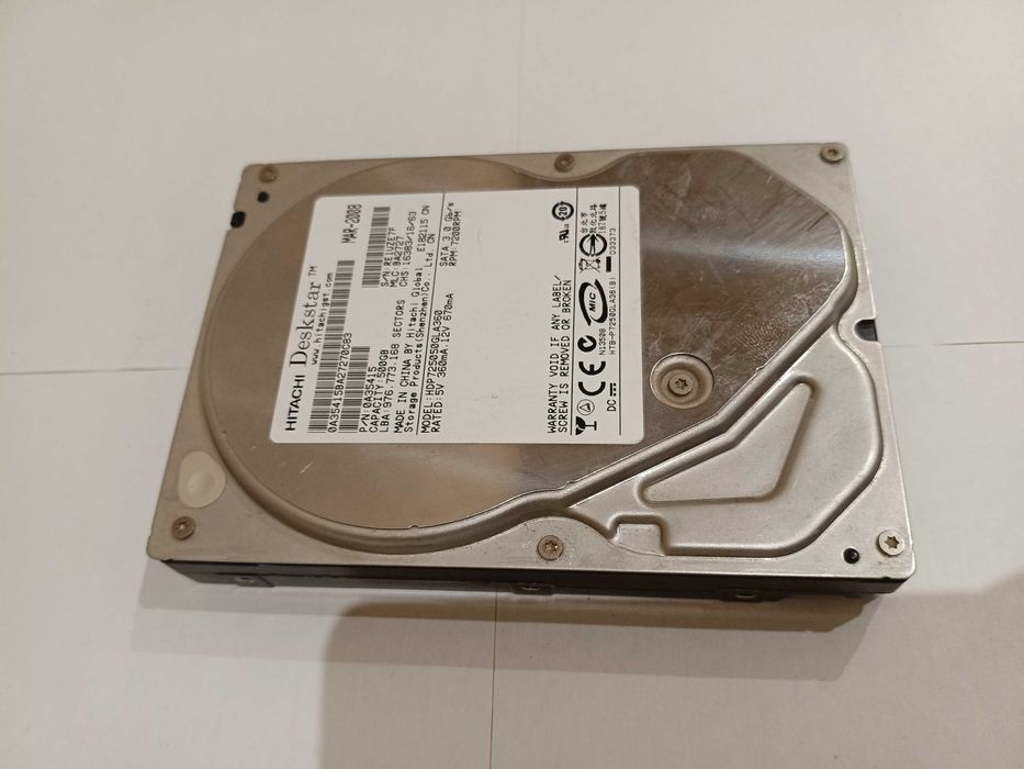 Внутрішній Hitachi HDP725050GLA360 500 Gb