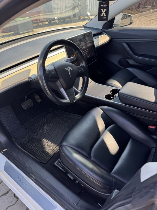 Tesla Model 3 Performance Dual Motor AWD 2019