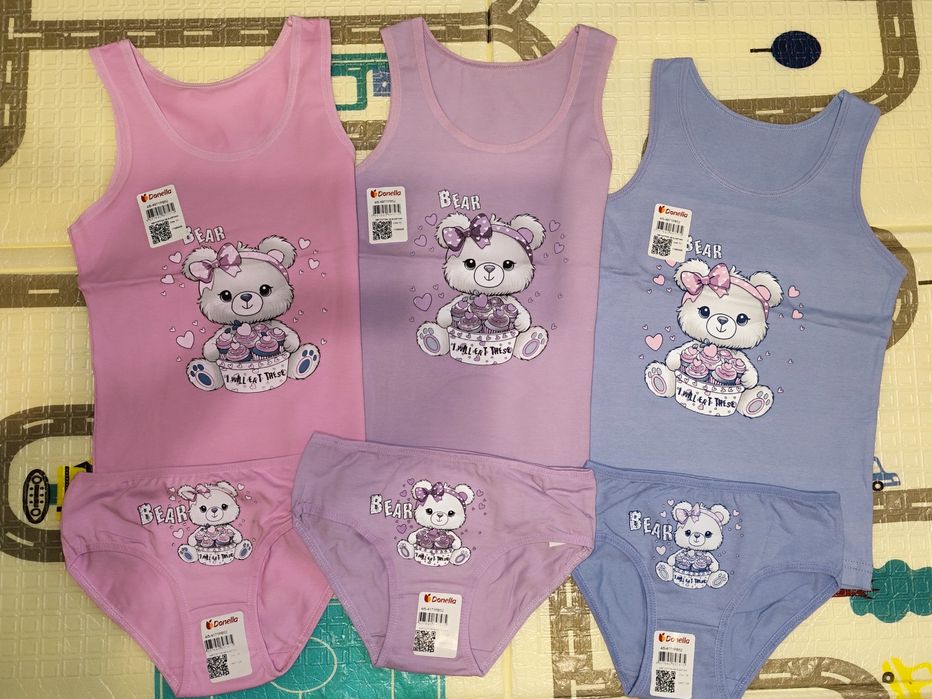 Комплекты белья Донелла Donella . Майки , трусики Комплекти білизни