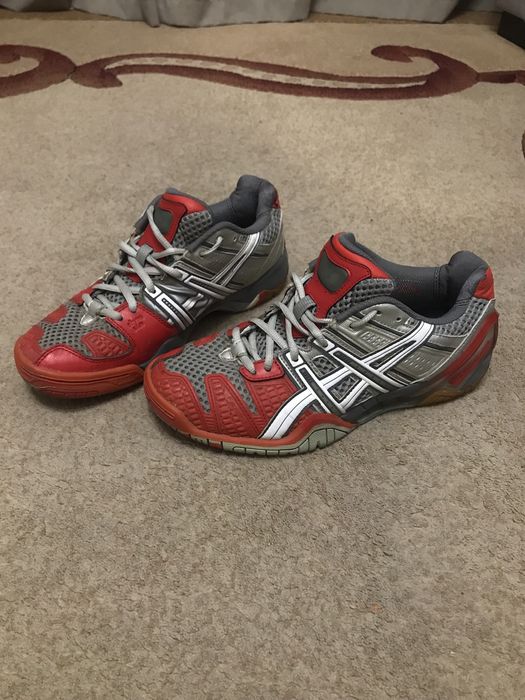 Чоловічі кросівки Asics GEL-BLAST 4 .