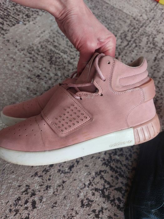 Ботінки кросівки