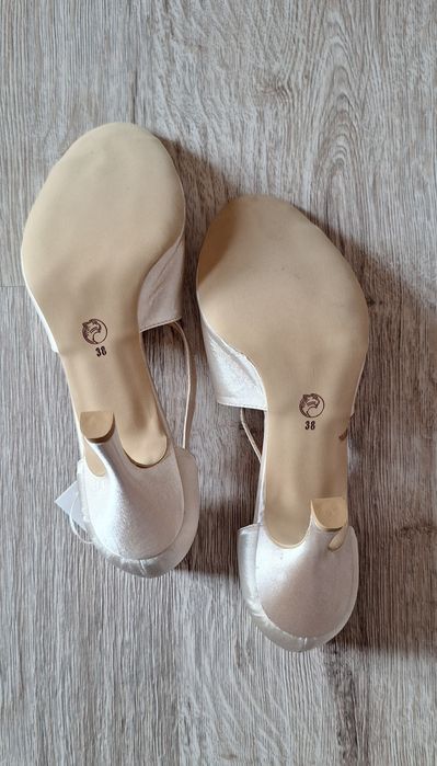 (NOWE) Szpilki Aurelia Nude Satin rozm.38