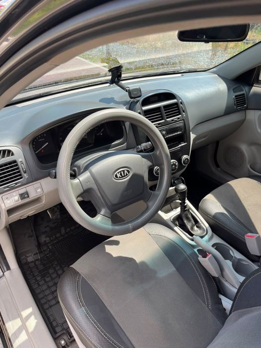 Продам KIA Cerato
