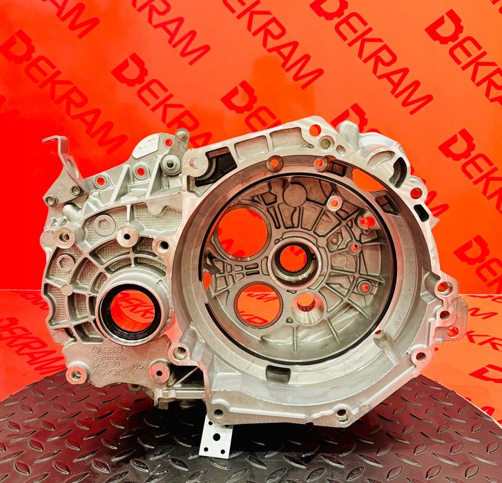 nowa obudowa skrzyni biegów 02e301107bc dsg dq250 audi vw seat skoda