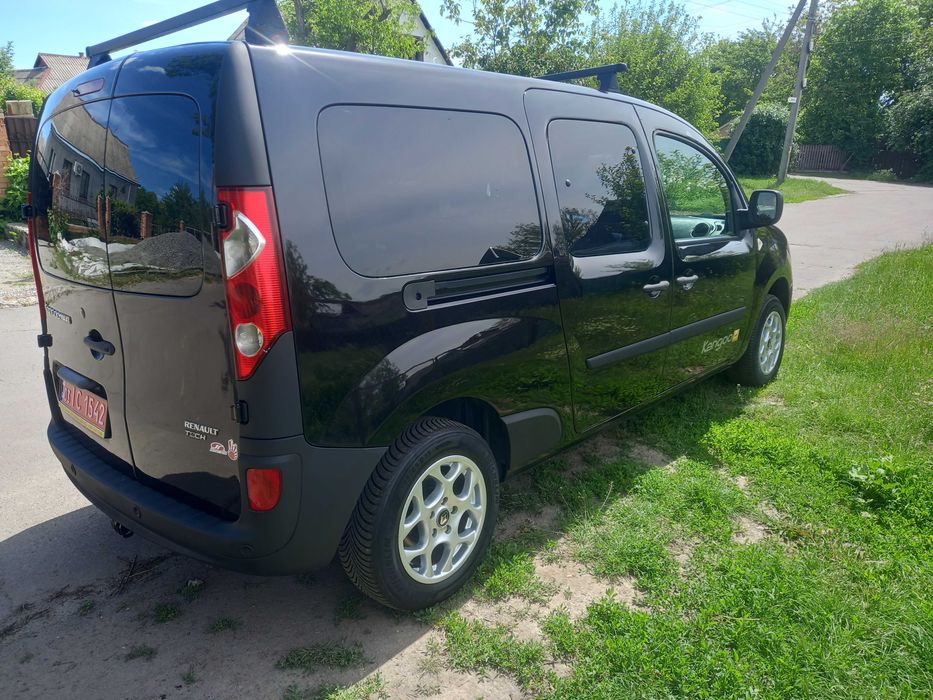 Продам Renault Kengo MAXI 2012