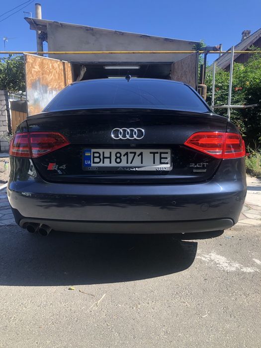 Audi a4b8 S Line