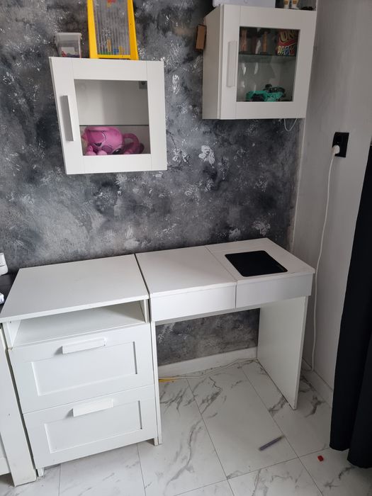 Komplet mebli biurko toaletka