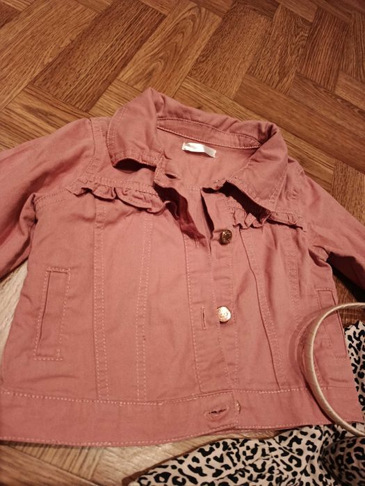 Продам сукню для дівчинки