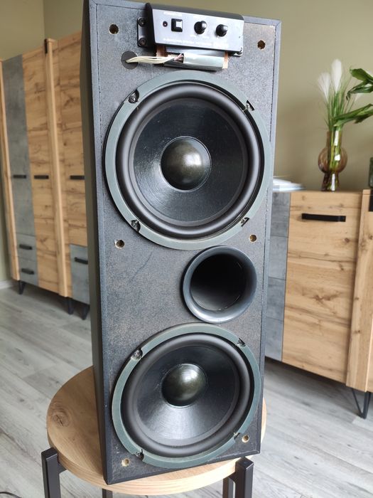 Subwoofer aktywny Yamaha YST SW 160