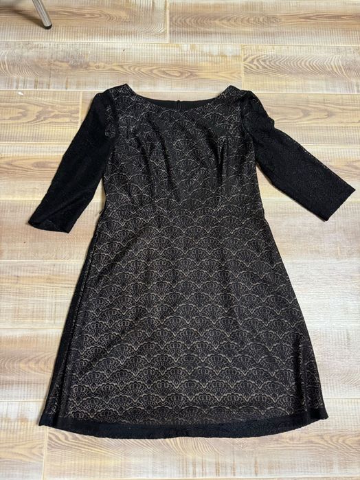 Сукня  чорного кольору 46-48