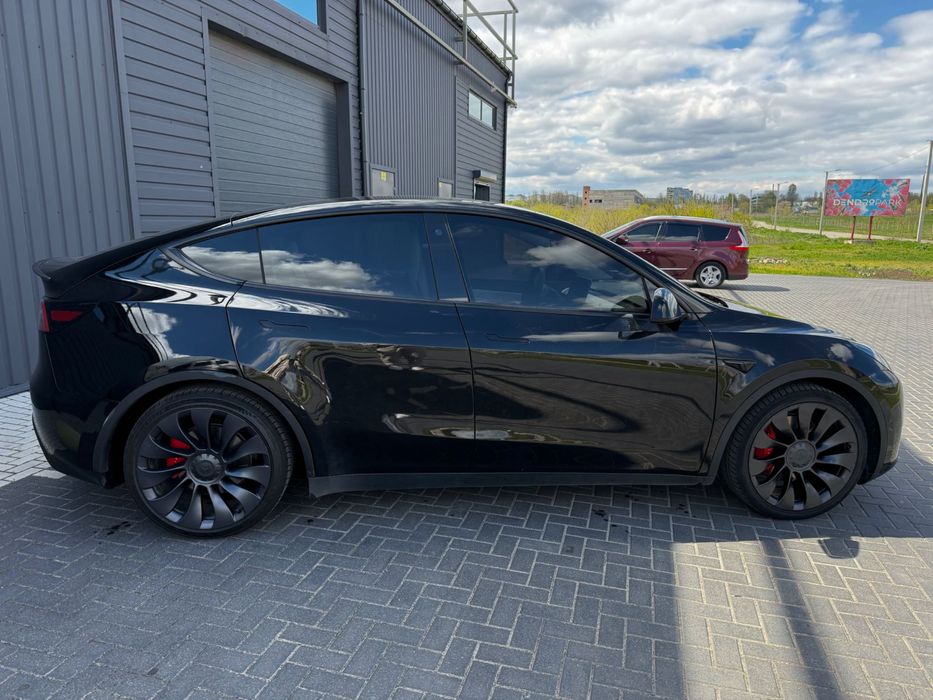 2022 Tesla Model Y Perfomance Тесла Модел У Перфоманс