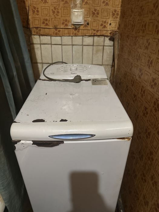 Отдам на детали стиральную машинку wirpol