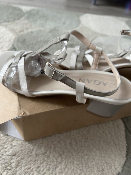 Buciki letnie skórzane