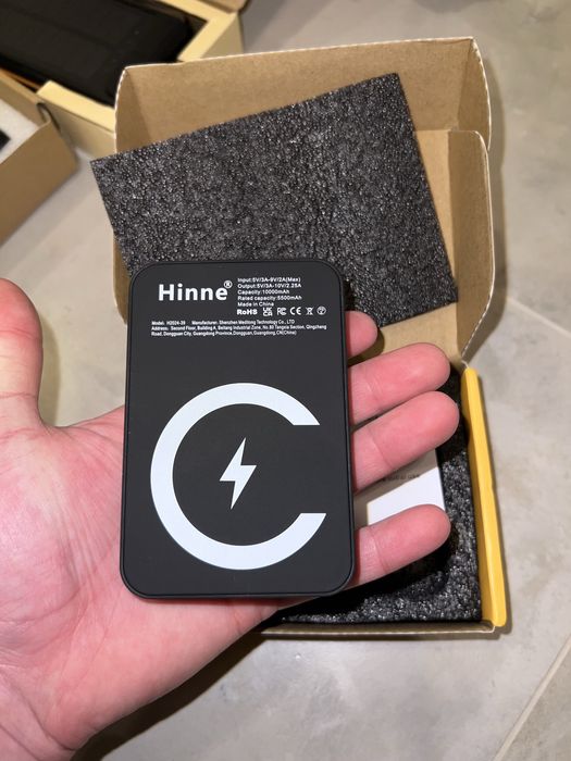 Павербанк PowerBank 10000 mAh MagSafe , швидкою зарядкою