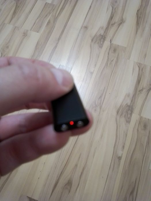 Самый маленький диктофон с активацией голосом Savetek 200, 8 Гб памят