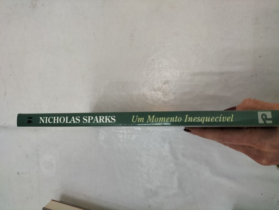 Livro "Um momento inesquecível"