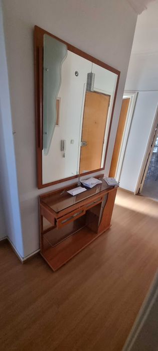 Frigorifico, móvel de entrada, roupeiro