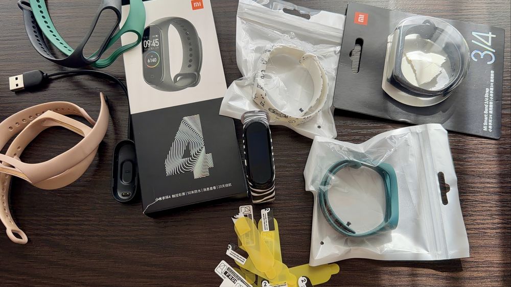 Xiaomi Mi Band 4 + 8 ремінців + 13 захисних плівок, повний комплект з коробкою. Мі бенд, фітнес браслет, Mi Smart Band, годинник