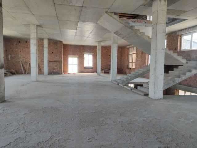 продаж комерційного приміщення під ресторанний бізнес