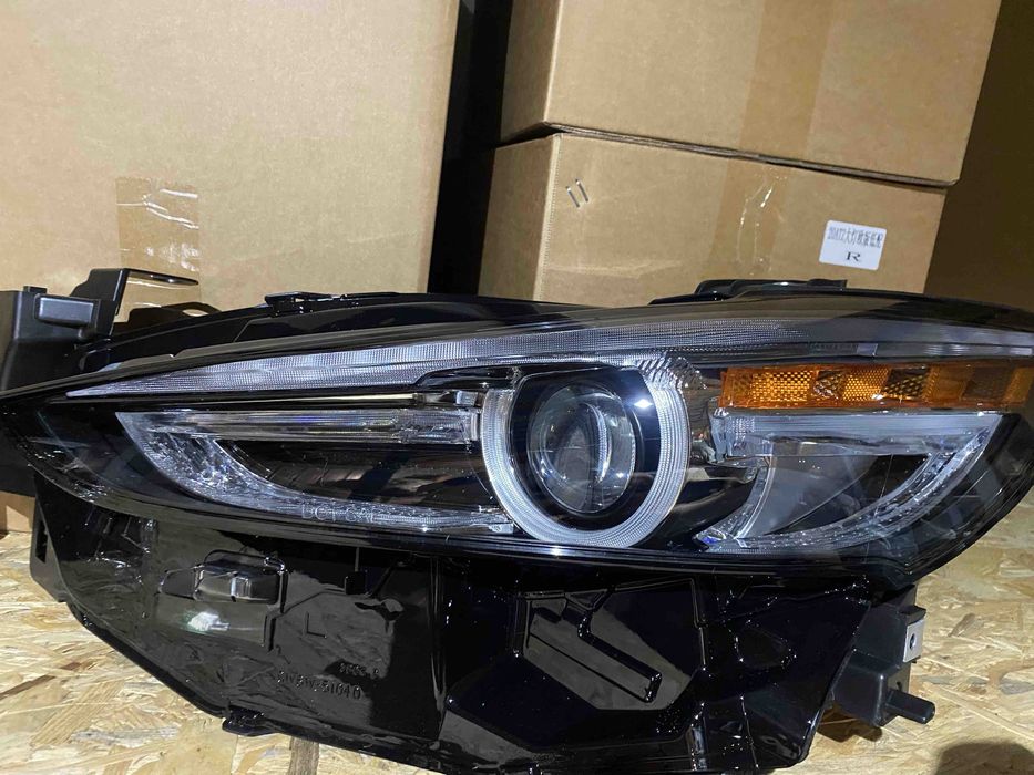 Фари фул лед Mazda 6 GL 2018 2019 2020 фара LED SIGNATURE ТС  MAZDA 6 2021