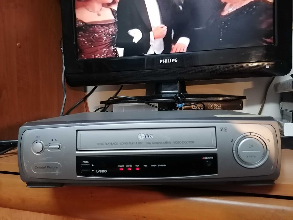 Magnetowid VHS LG LV 280D