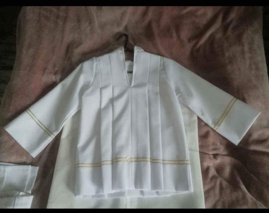 Alba chłopięca krótka ze spodniami