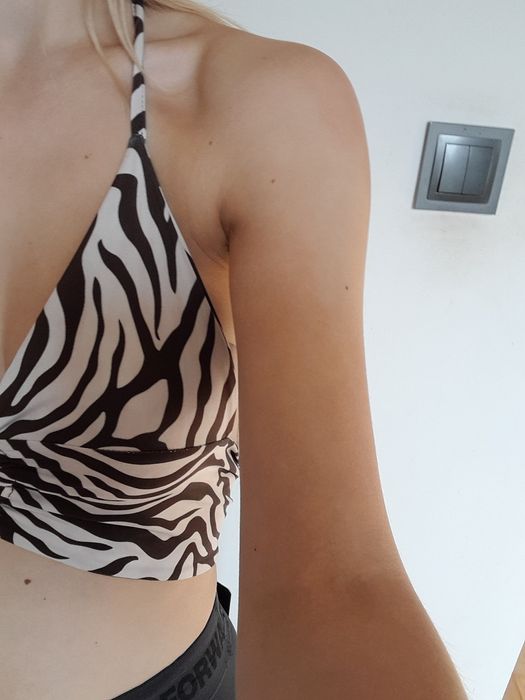 Crop top stanik wiązany wycięcie dekolt sexy zebra xs s
