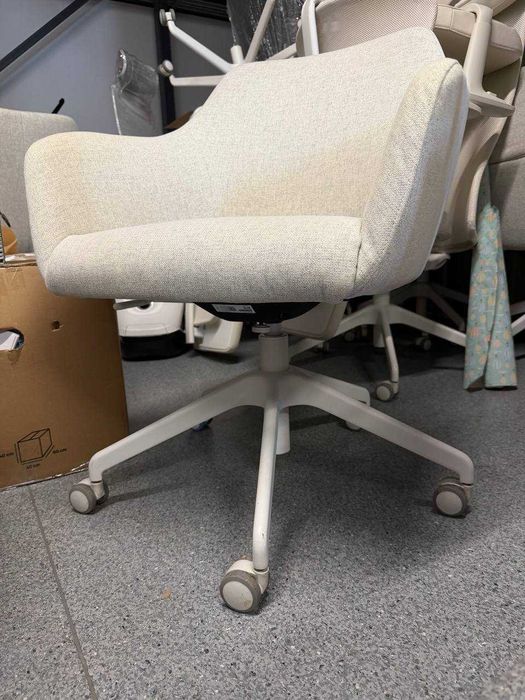Ikea TOSSBERG LANGFJALL Chair on wheels
