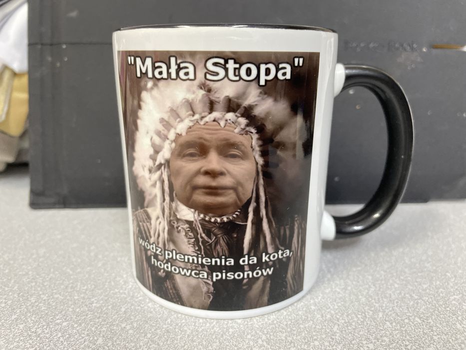 Kubek „Mała stopa” z J. Kaczyński