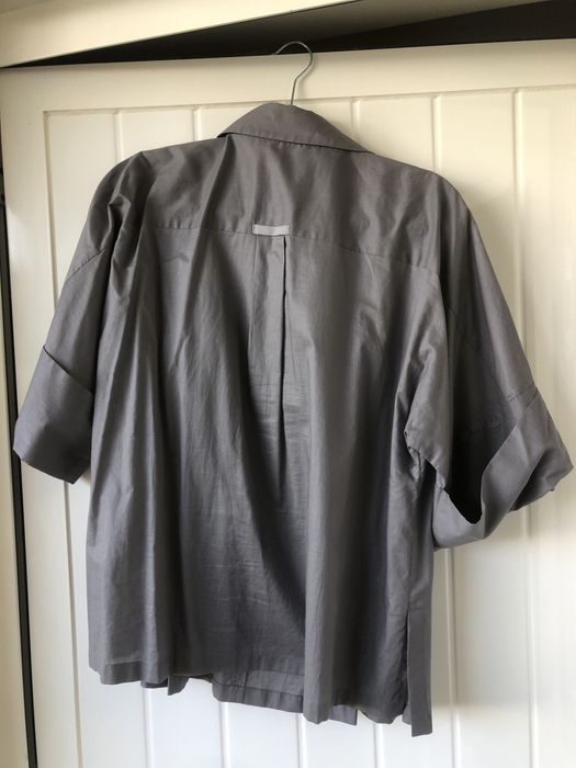 Camisa  da Adolfo Domingues cinzenta de senhora