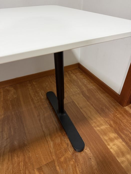 Secretaria como nova