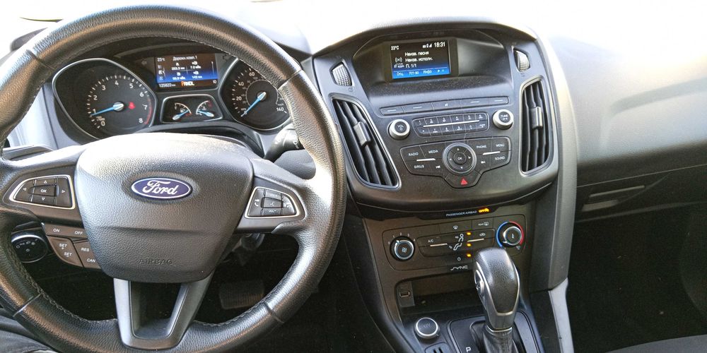 Ford Focus 2017 VIN 1FADP3K2XJL224945 фото оголошення 8 з 13