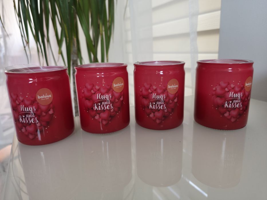 Świeczki zapachowe różne rodzaje 120g 1sztuka + gratis