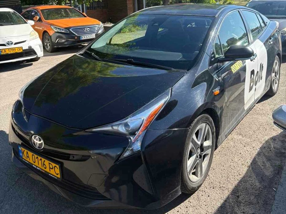 Toyota Prius Бренд+Ліцензія Bolt/Uklon. Робота на % в таксі.