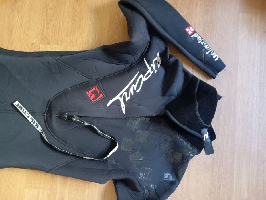 Fato surf  rip curl