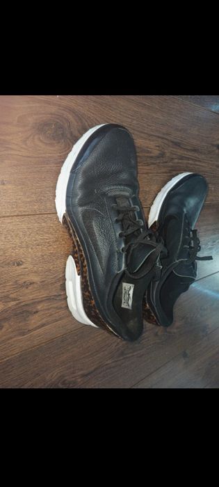 Buty skórzane nike
