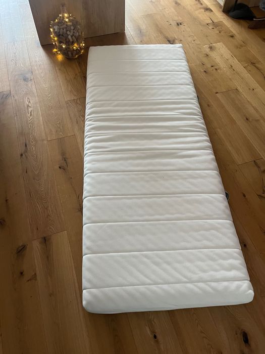 Cama Asvang Ikea 90x200