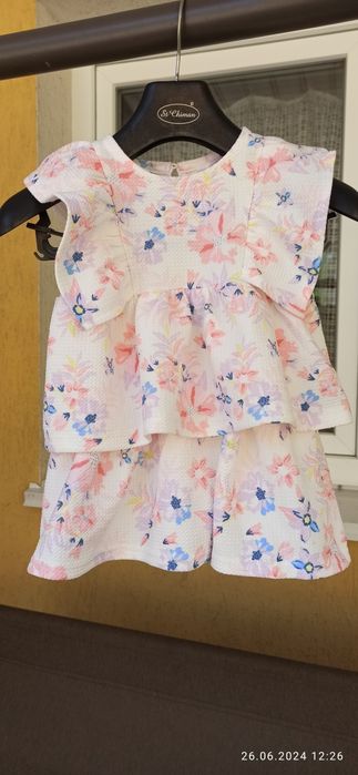 Сукня на дівчинку, 74 см, 6-9 місяців