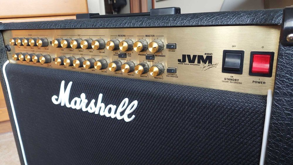 Combo gitarowe Marshall JVM 410 C
