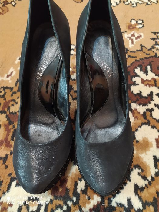 Продам туфли женские