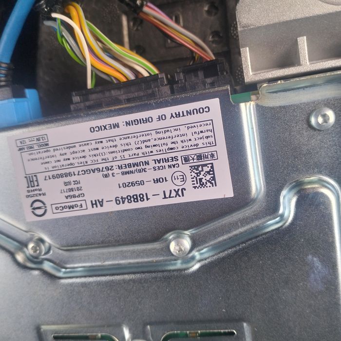 ford focus mk4 głośniki tuba wzmacniacz