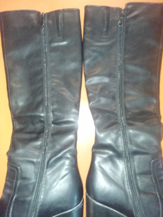 Шкіряні сапоги осінні