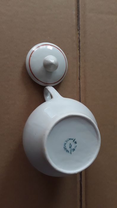 Cukiernica ceramiczna