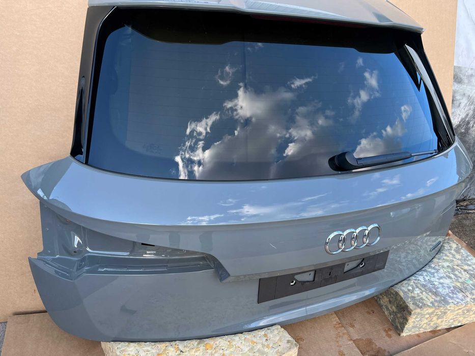 Audi Q5 80A кришка багажника ляда