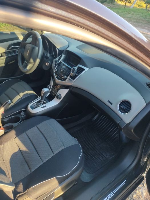 Шевроле Круз 2015 Автомат