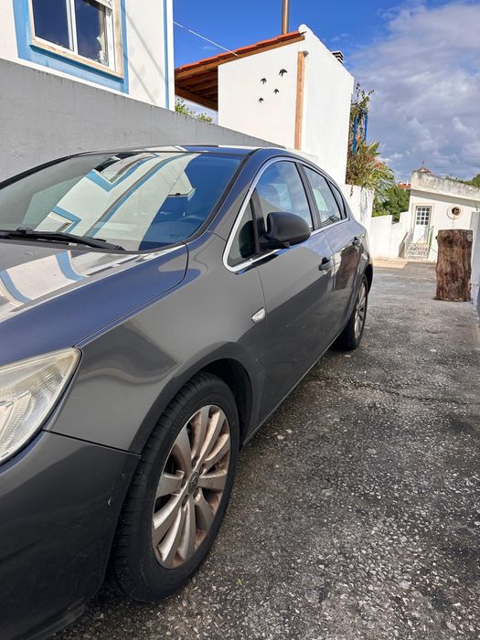 Opel Astra — fotografia 3
