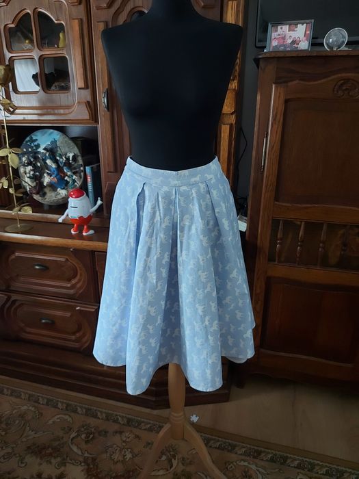 Piękna spódnica z koła