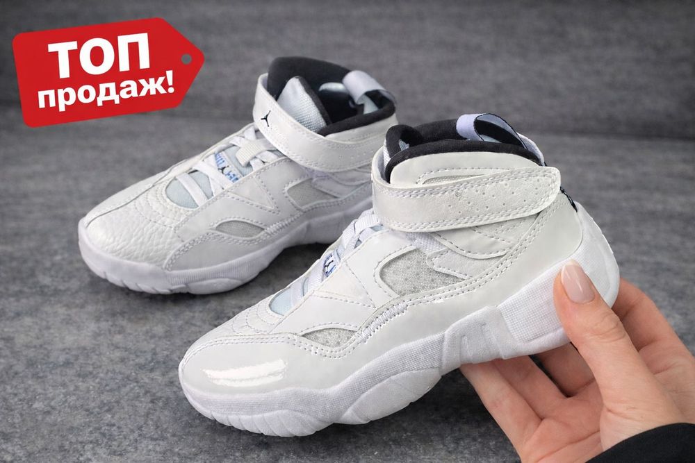 28 р., (18 см устілка) Оригінал Nike Jordan, дитячі кросівки