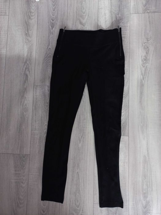 Czarne legginsy z zamkami zara S 36